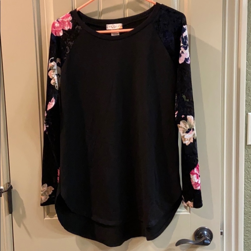Top Girl LA Brand Tunic. EUC!